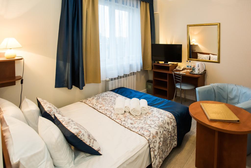 Abidar Hotel Spa & Wellness Цехоцинек Екстериор снимка