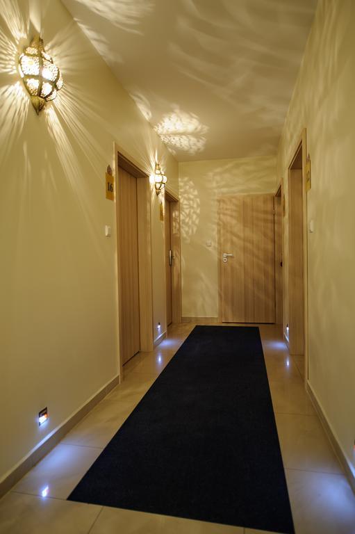 Abidar Hotel Spa & Wellness Цехоцинек Екстериор снимка