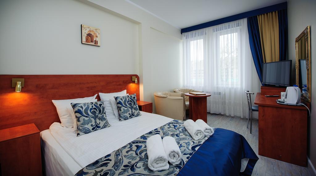 Abidar Hotel Spa & Wellness Цехоцинек Екстериор снимка