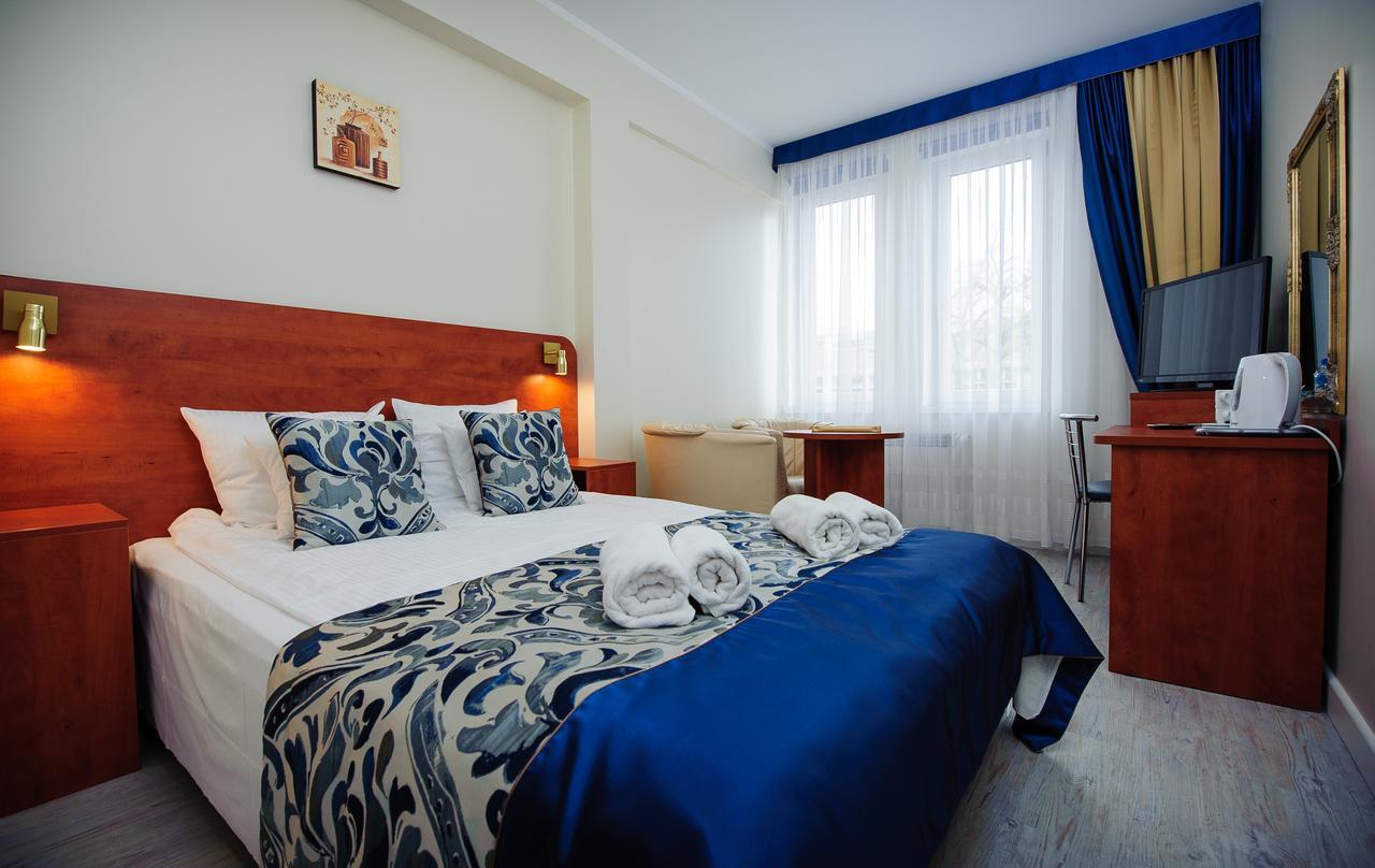 Abidar Hotel Spa & Wellness Цехоцинек Екстериор снимка