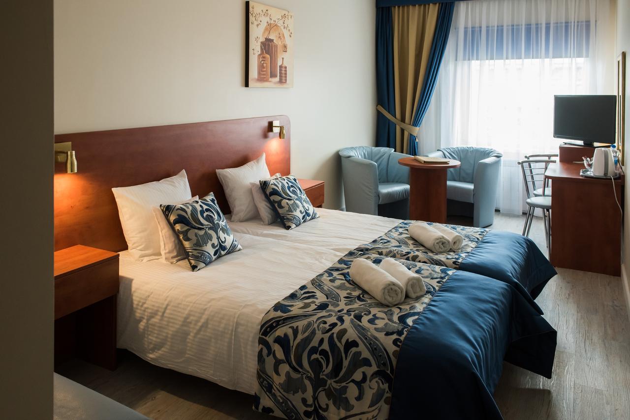 Abidar Hotel Spa & Wellness Цехоцинек Екстериор снимка